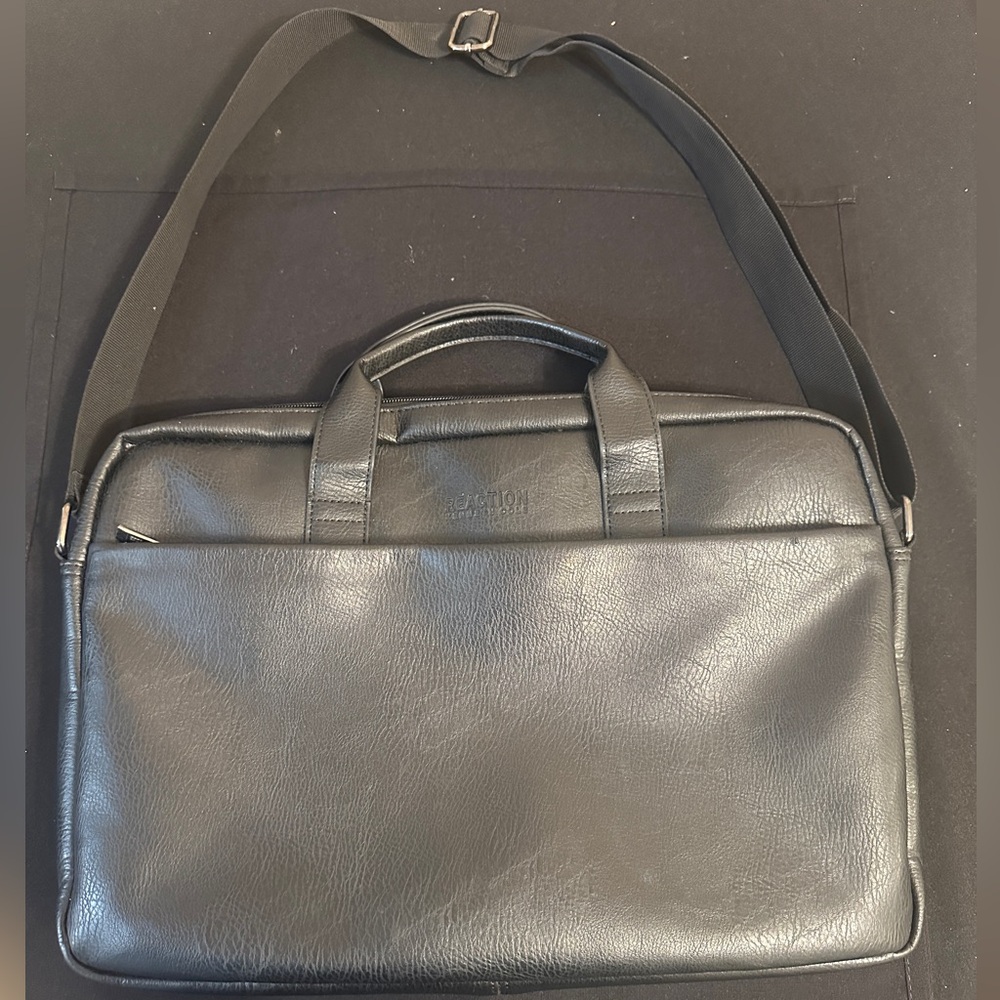 Kenneth Cole Reaction Black Laptop Bag